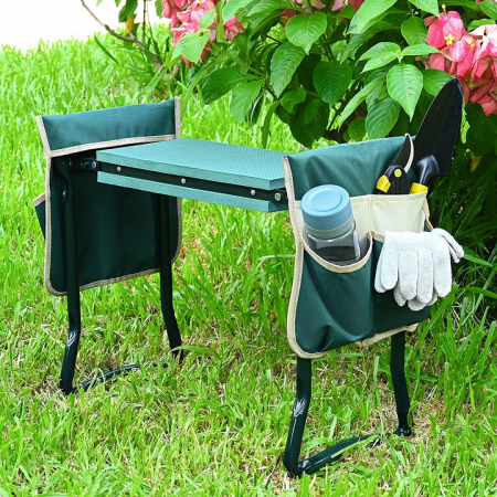Foldable garden kneeler & seat