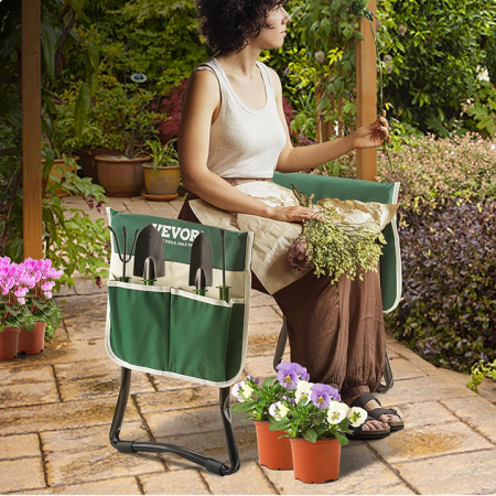 Foldable garden kneeler & seat