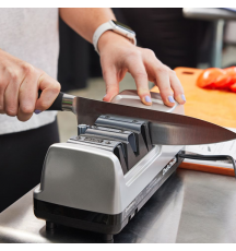 Electric knife sharpener